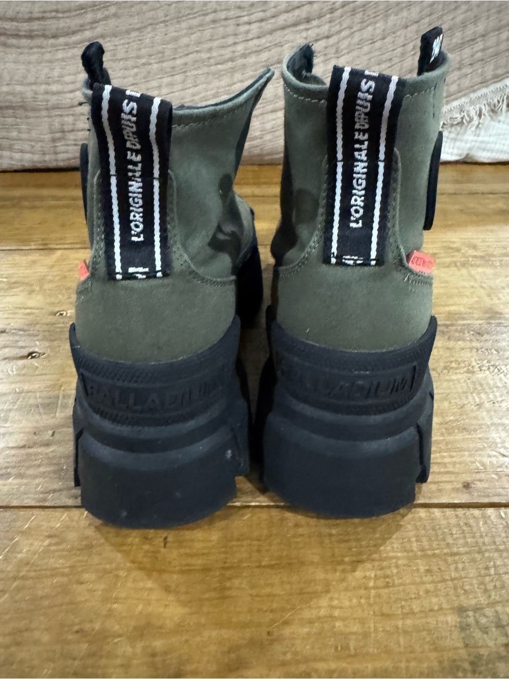 Palladium Boots - Picture 2 of 5